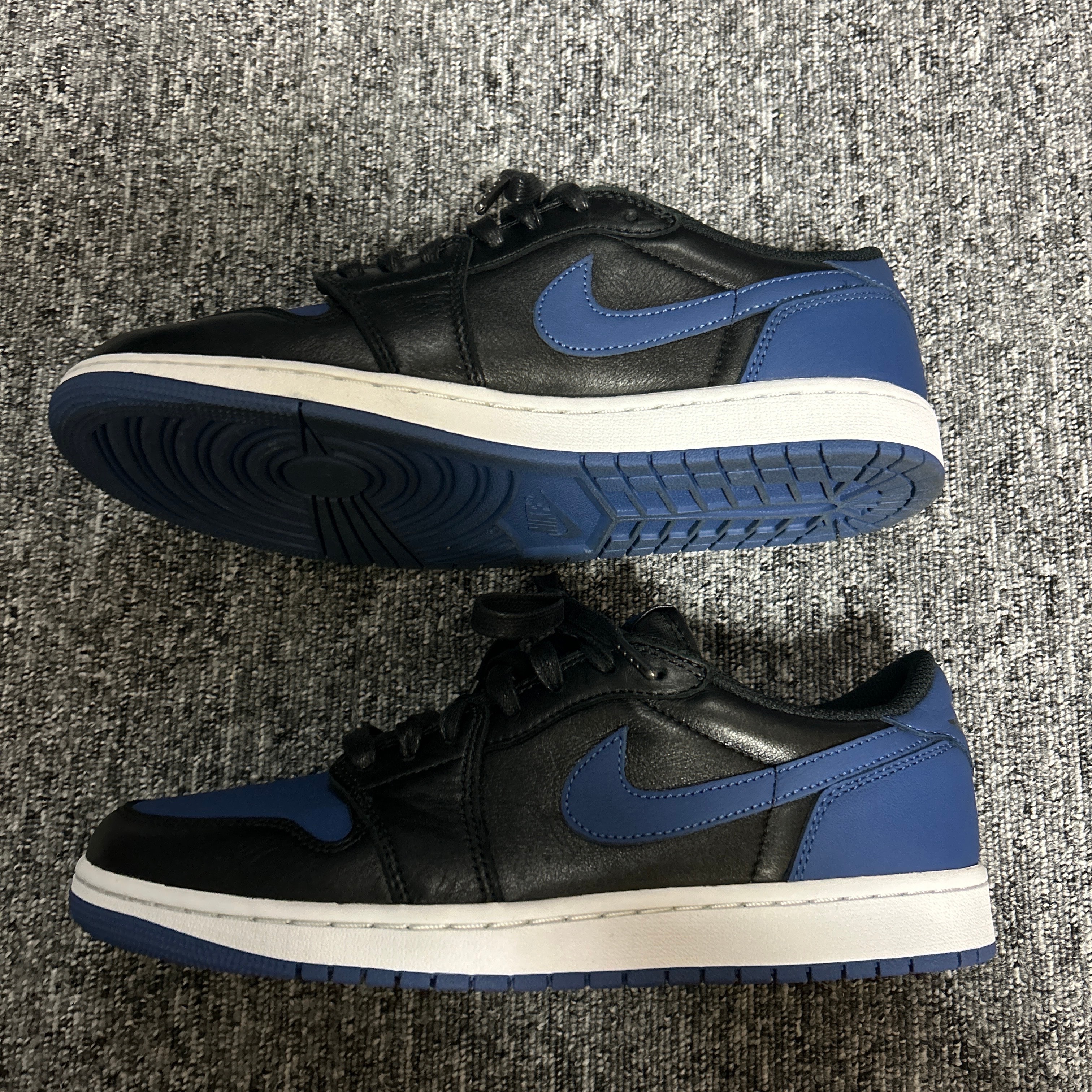 Nike Air Jordan 1 Low OG "Mystic Navy"