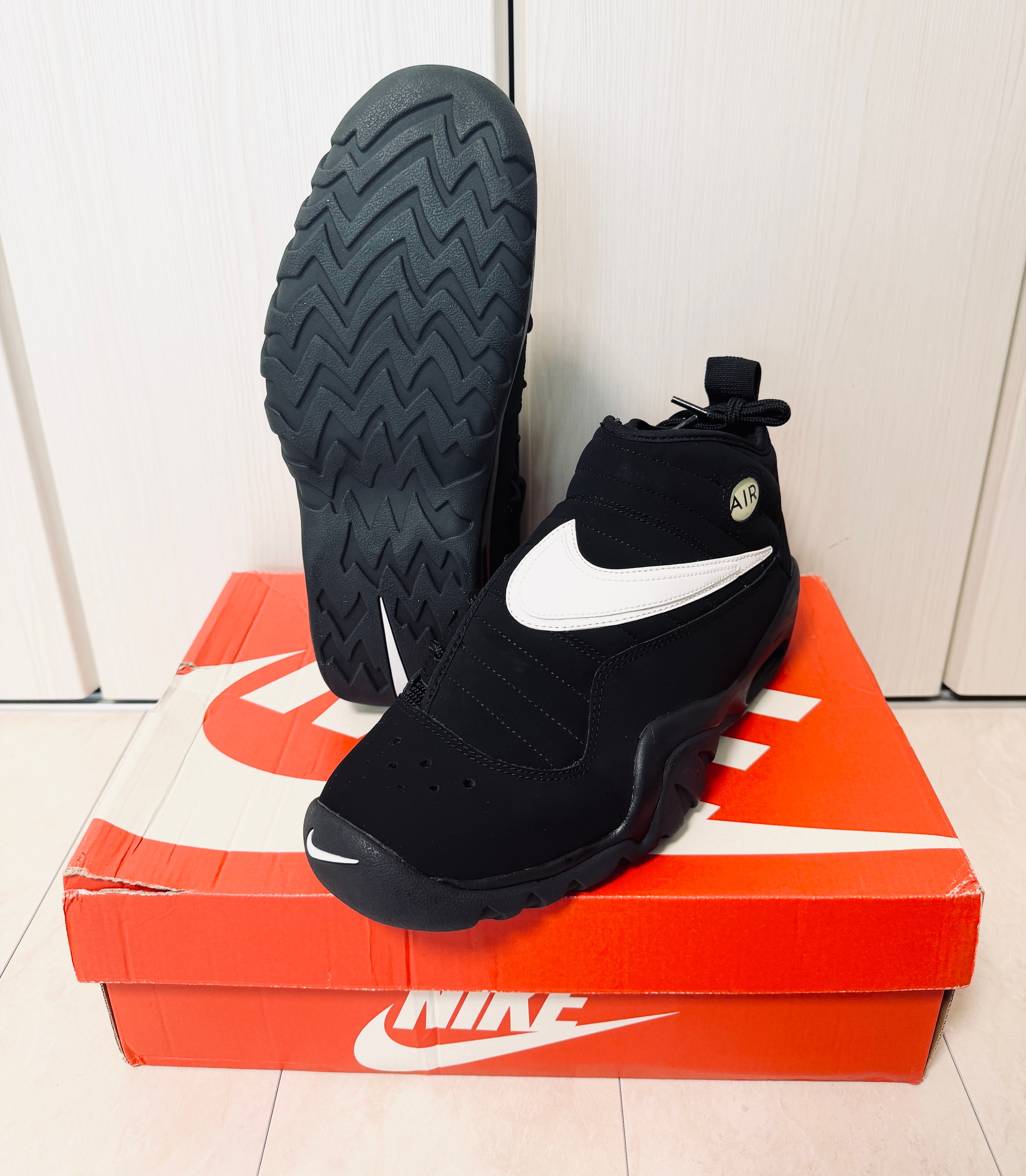 NIKE AIR SHAKE NDESTRUKT 