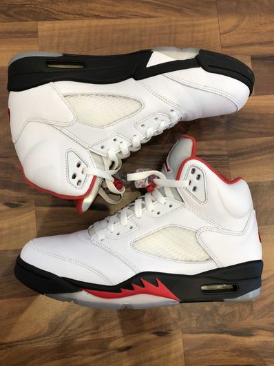 Nike Air Jordan 5 Retro "Fire Red" (2020)