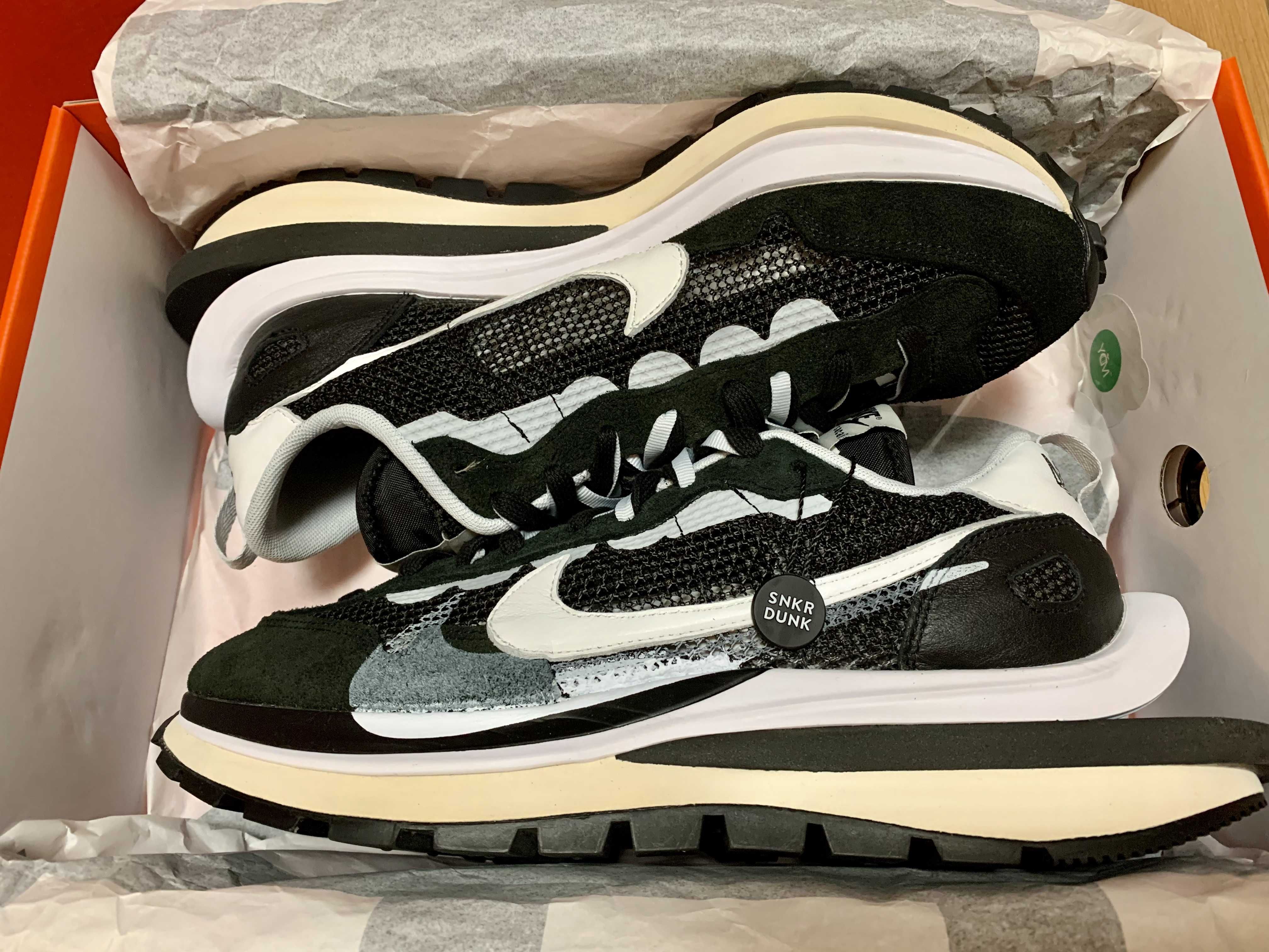 sacai × Nike Vapor Waffle "Black and White"