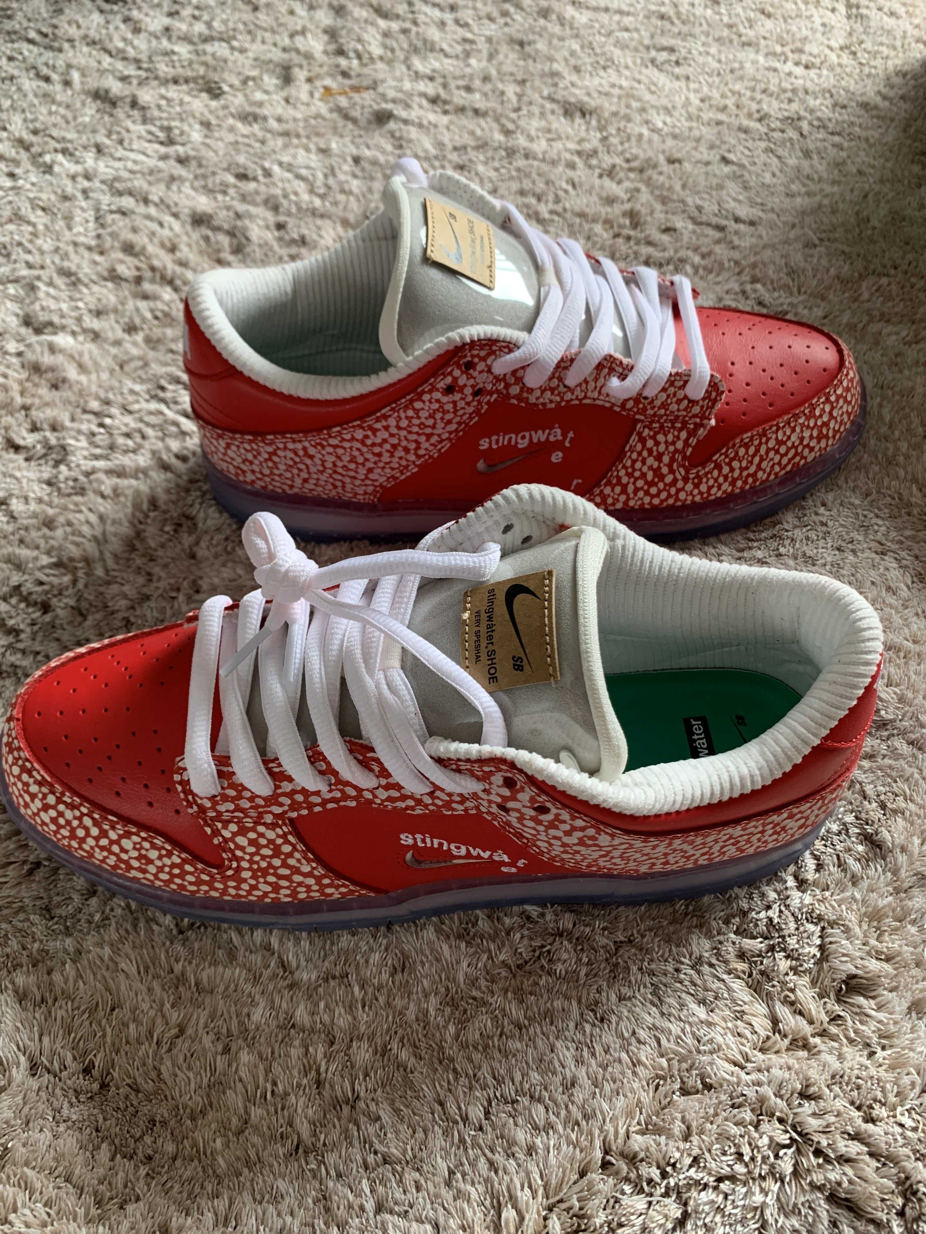 Stingwater × Nike SB Dunk Low "Magic Mushroom"