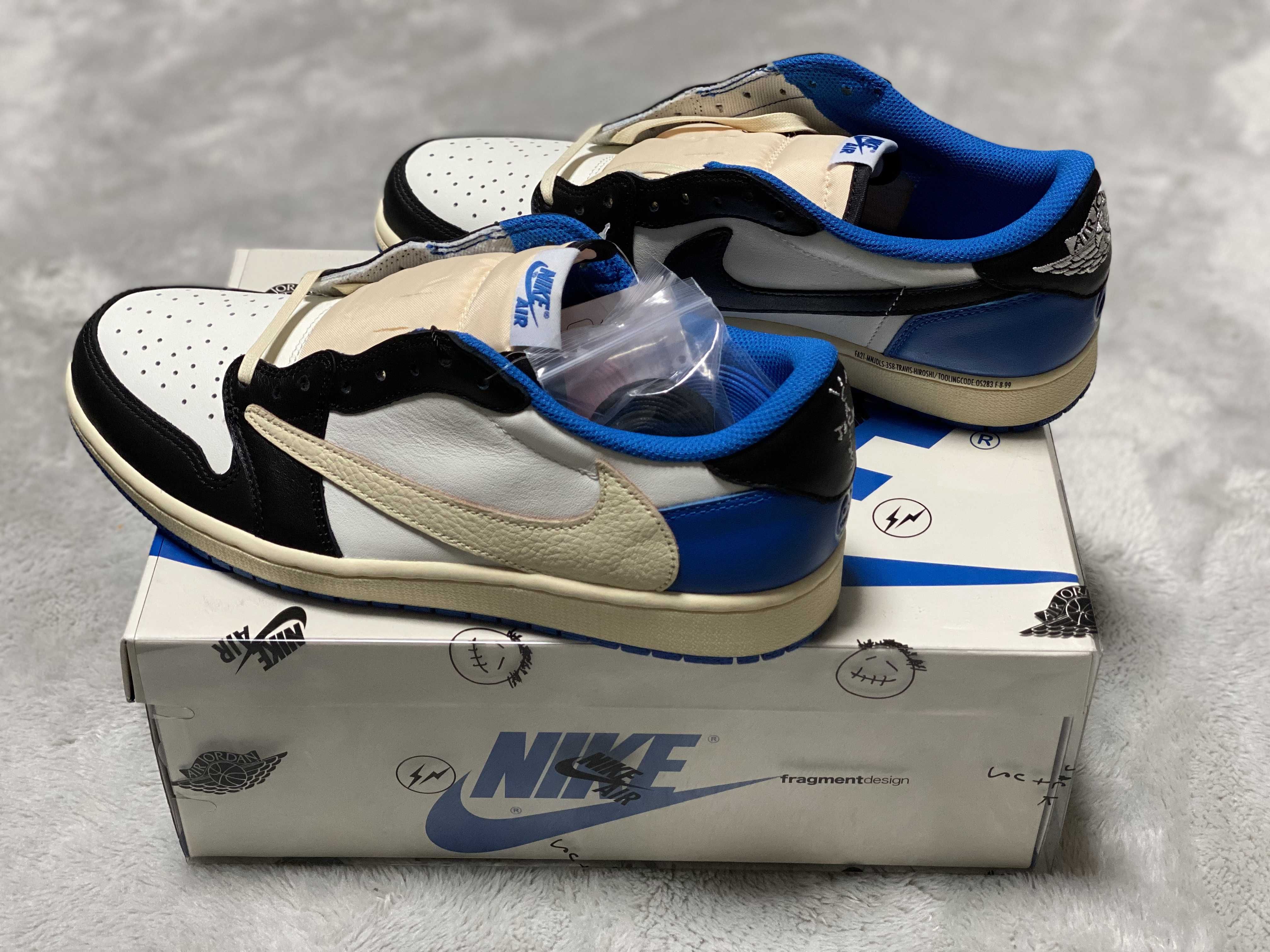 Travis Scott × fragment design × Nike Air Jordan 1 Low OG SP "Military Blue"