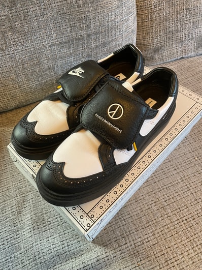 PEACEMINUSONE × Nike Kwondo 1 "Black and White" / G-DRAGON