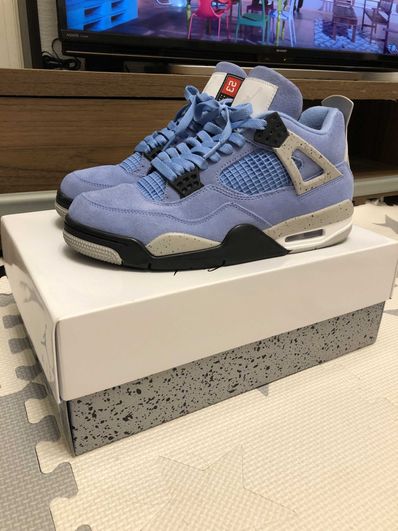 Nike Air Jordan 4 "University Blue"