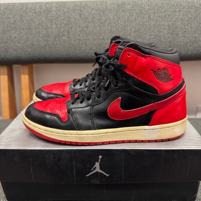 Nike Air Jordan 1 Retro High "Black Varsity Red/Bred"(2001)