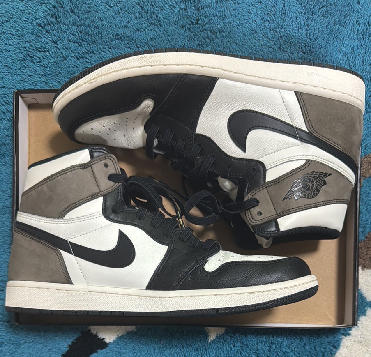 Nike Air Jordan 1 High OG "Sail/Dark Mocha/Black"