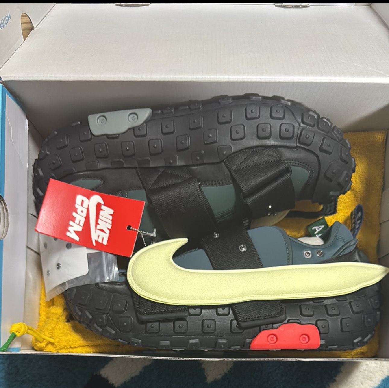 Cactus Plant Flea Market × Nike Air Flea 2 "Faded Spruce"