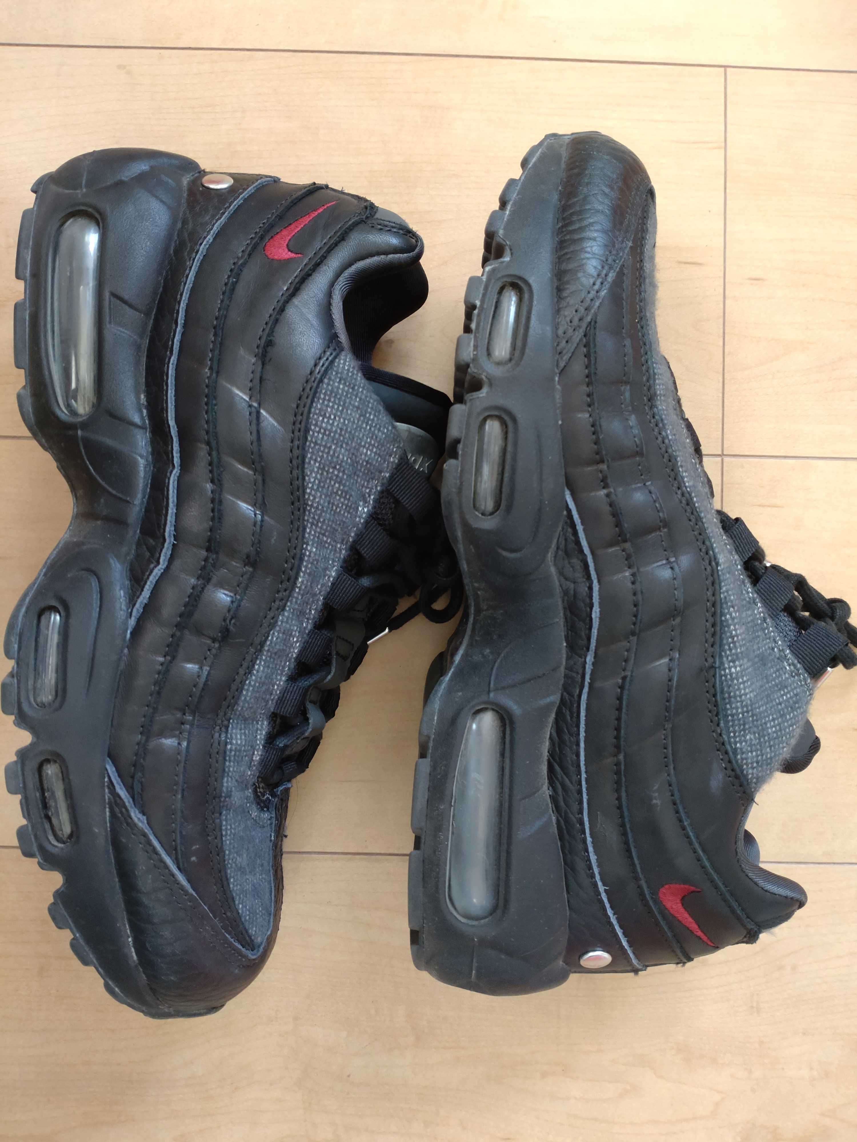 Nike Air Max 95 NRG "Jaket Pack"