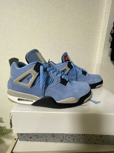 Nike Air Jordan 4 "University Blue"