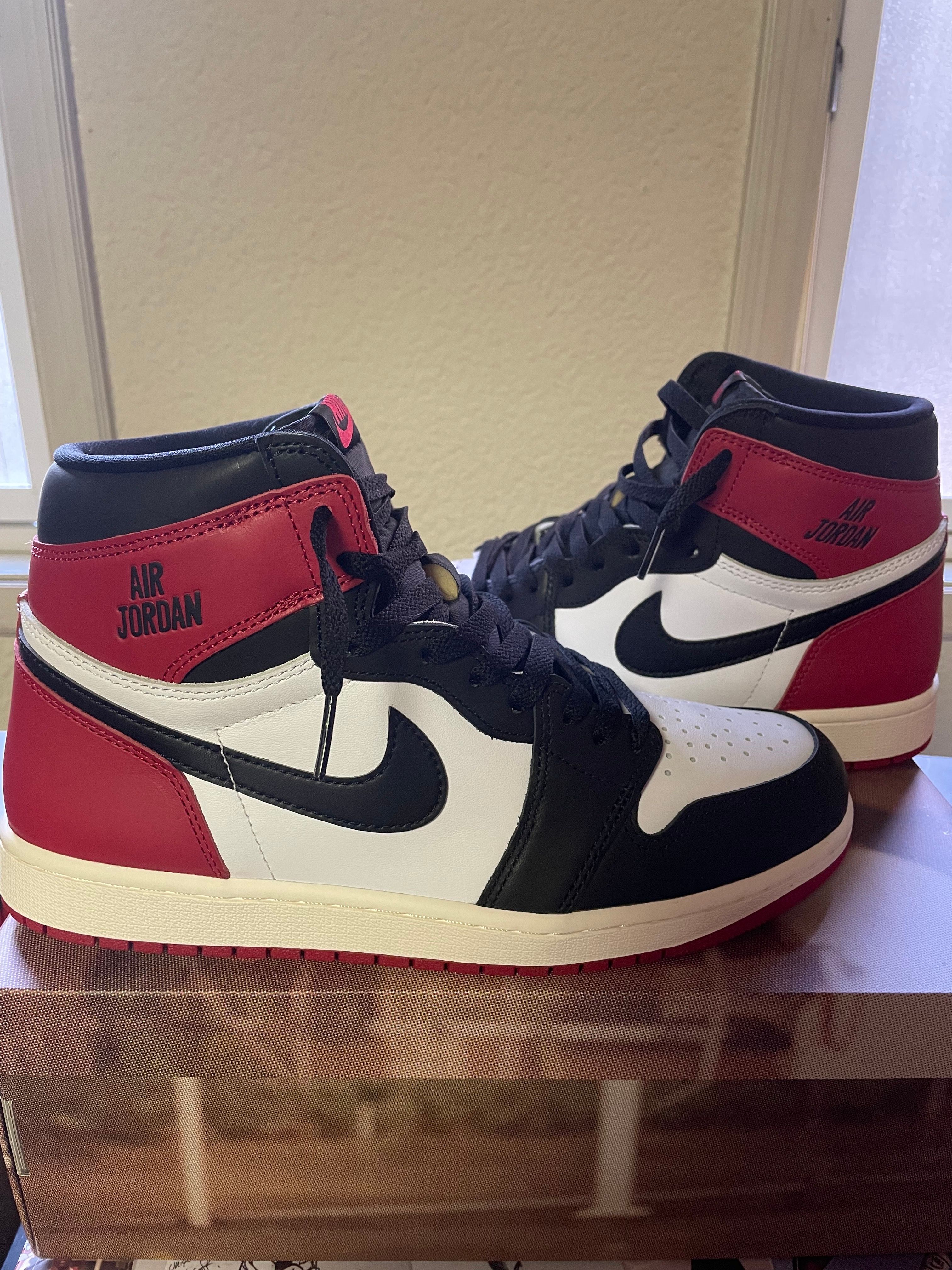 Nike Air Jordan 1 Retro High OG "Black Toe Reimagined"