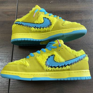 Grateful Dead × Nike SB Dunk Low "Yellow Bear"