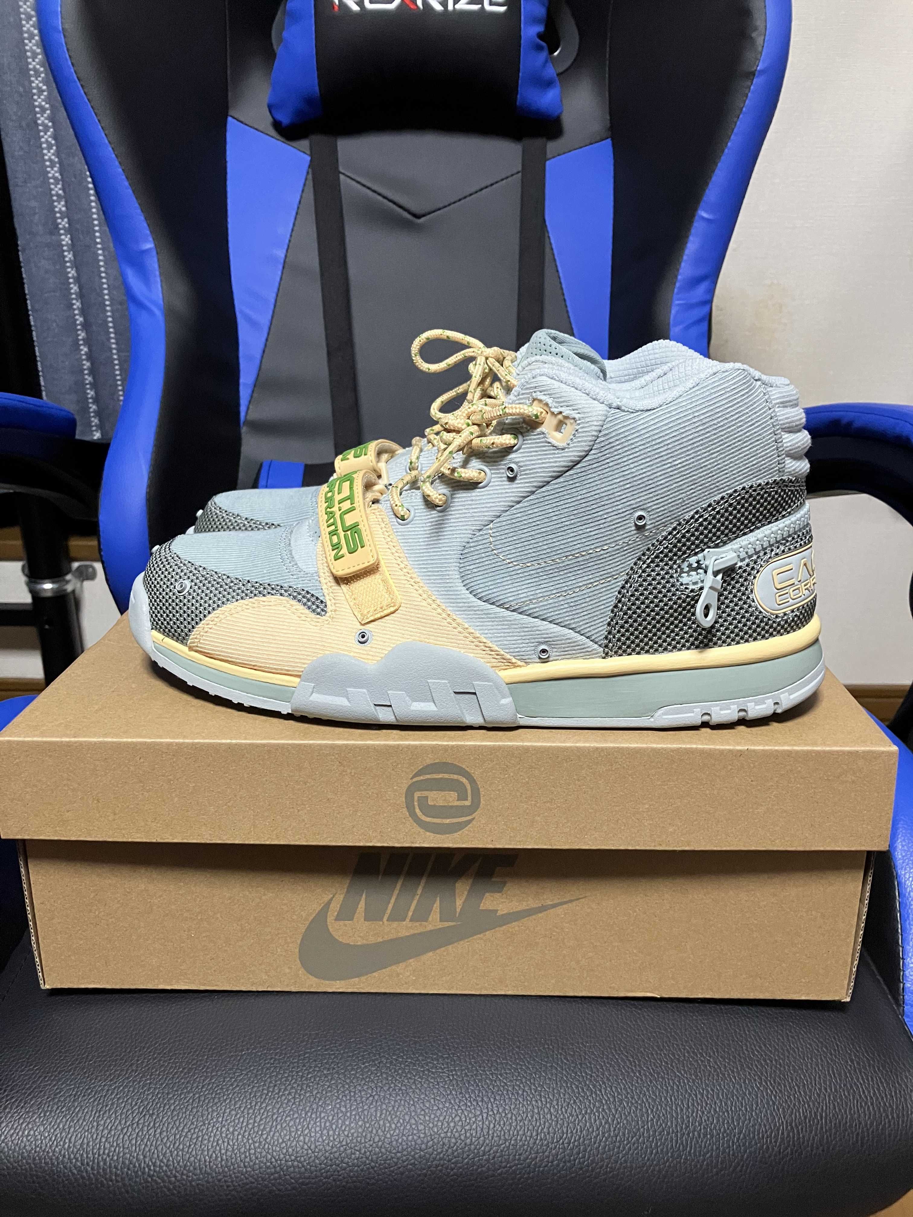 Travis Scott × Nike Air Trainer 1 SP "Grey Haze and Dusty Sage"