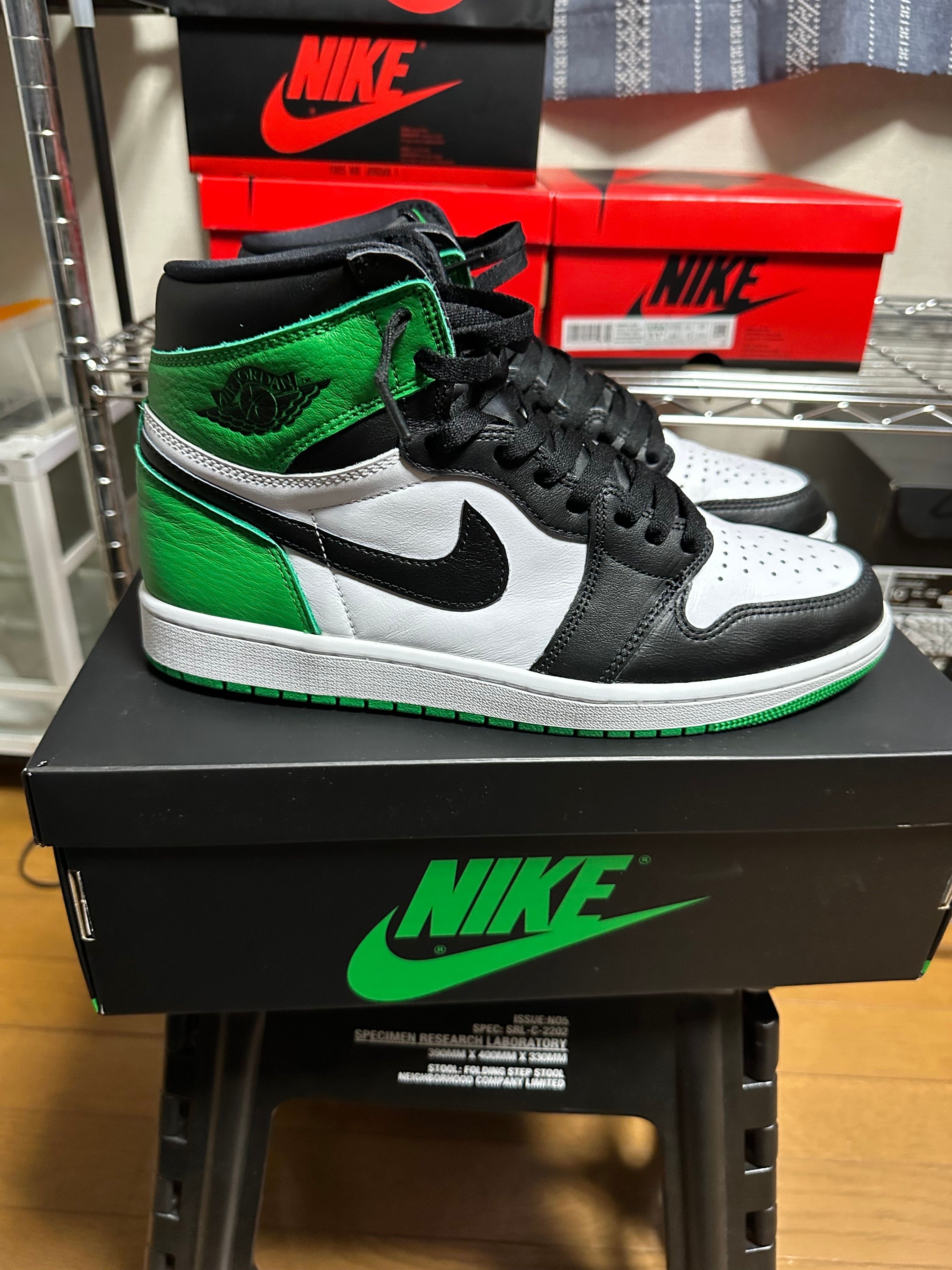 Nike Air Jordan 1 Retro High OG "Celtics/Black and Lucky Green" (2023)