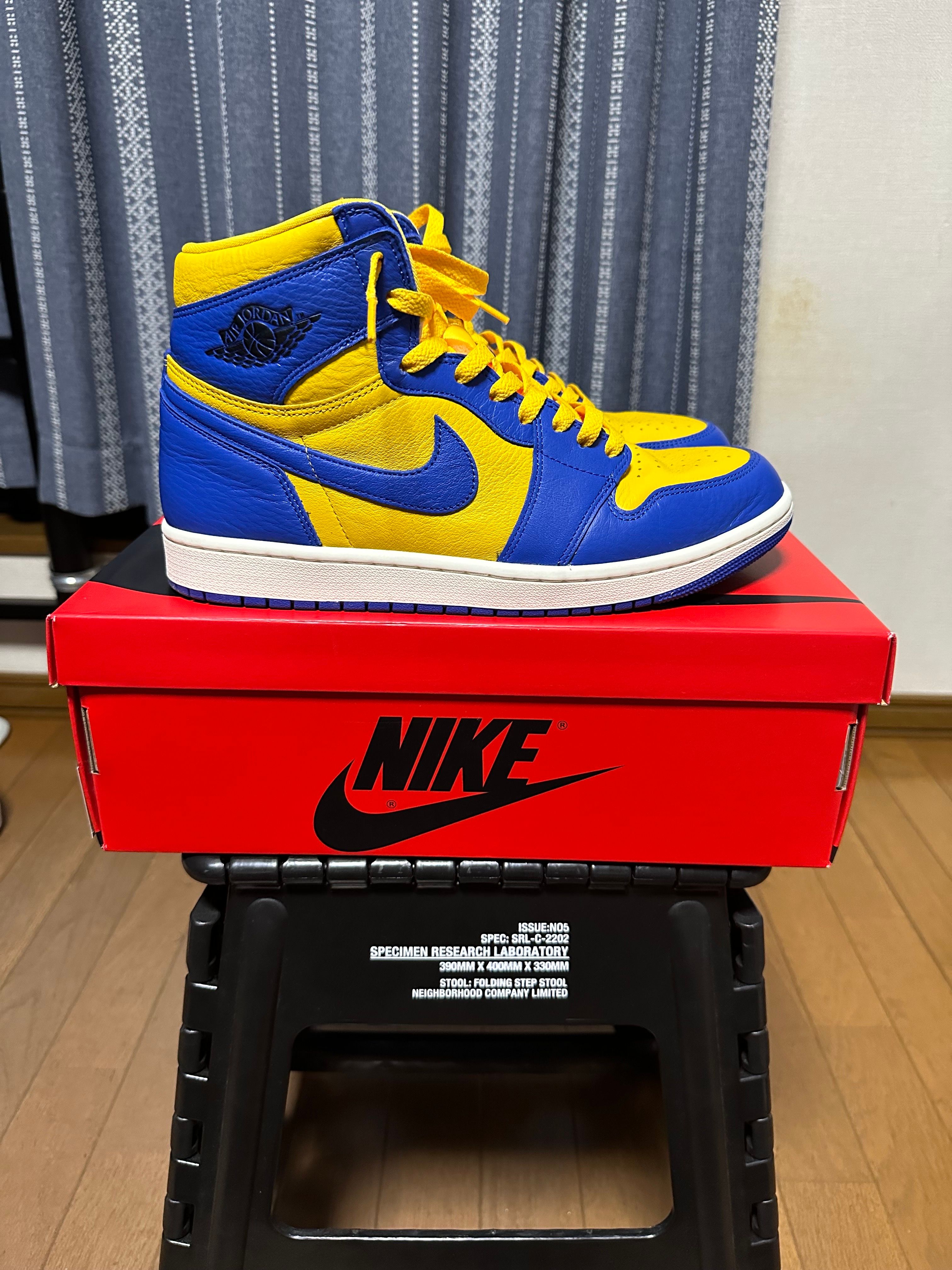 Nike Women's Air Jordan 1 High OG "Game Royal and Varsity Maize"
