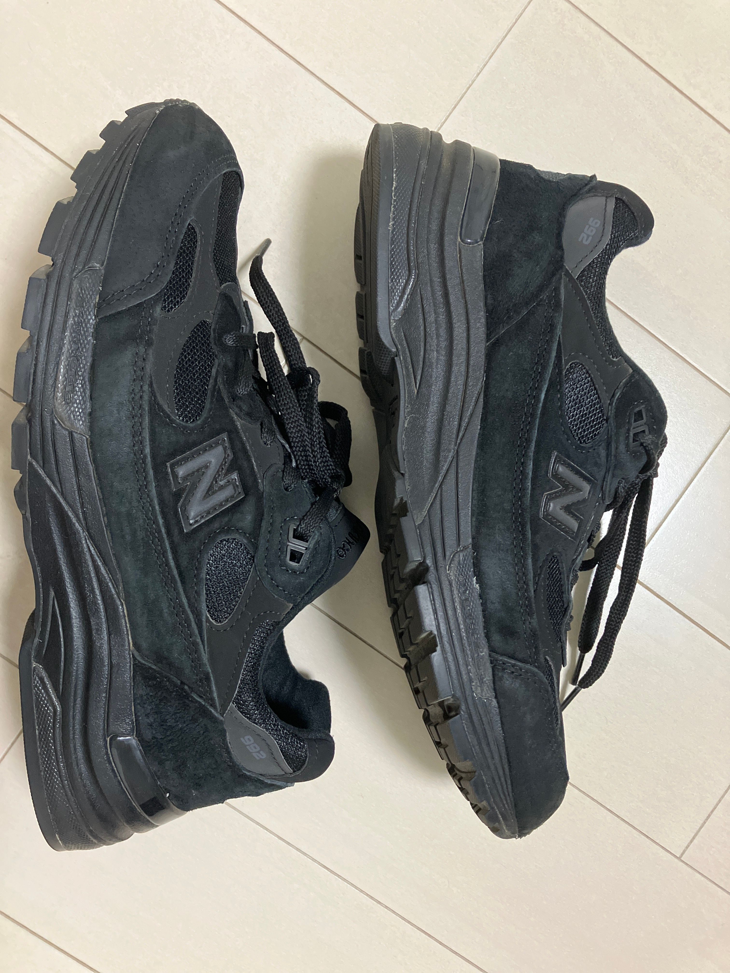 New Balance 992 "Triple Black"