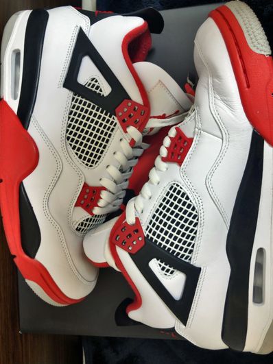 Nike Air Jordan 4 Retro OG "Fire Red" (2020)