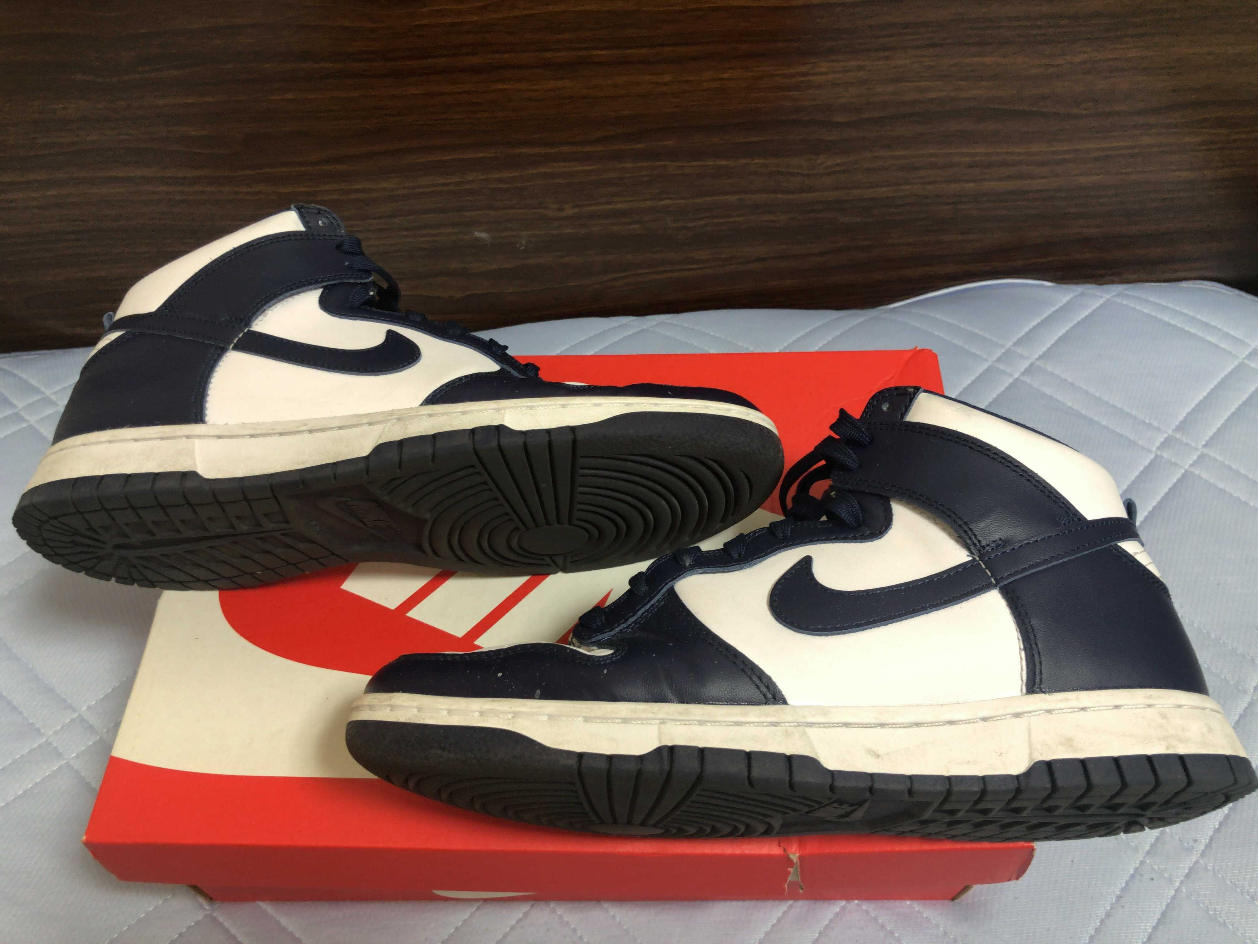 Nike Dunk High "Championship Navy"