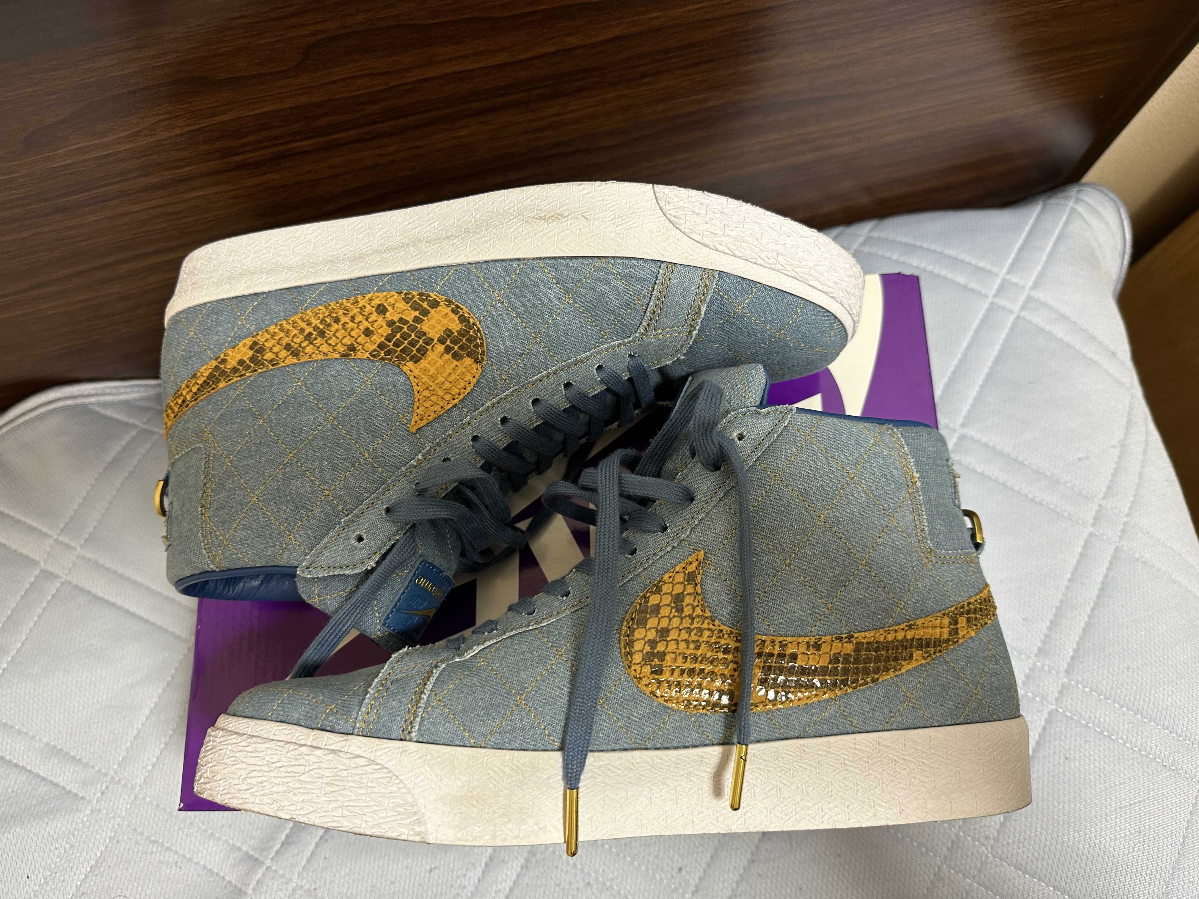 Supreme × Nike SB Blazer Mid "Denim"