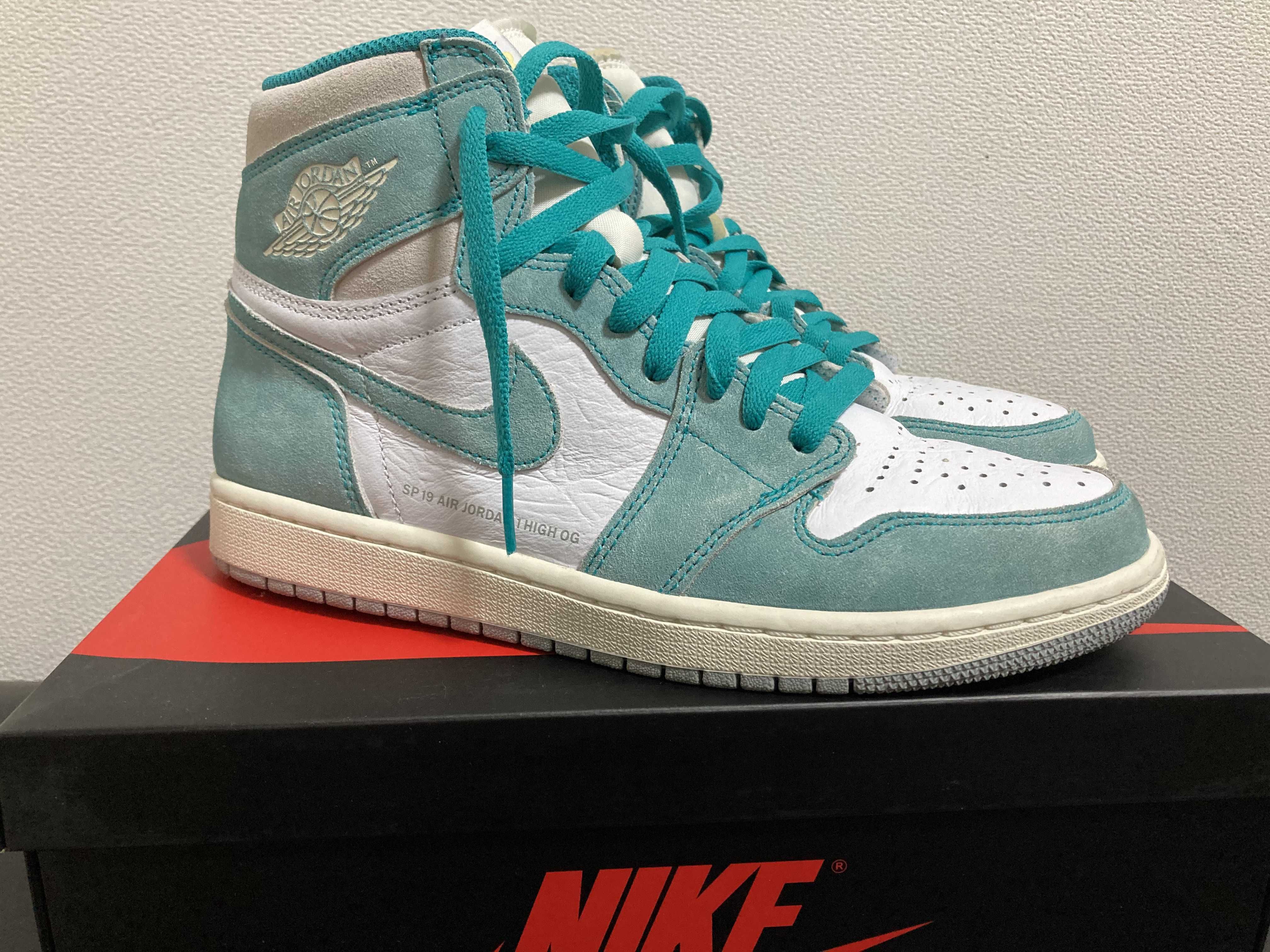 Nike Air Jordan 1 Retro High OG "Turbo Green"