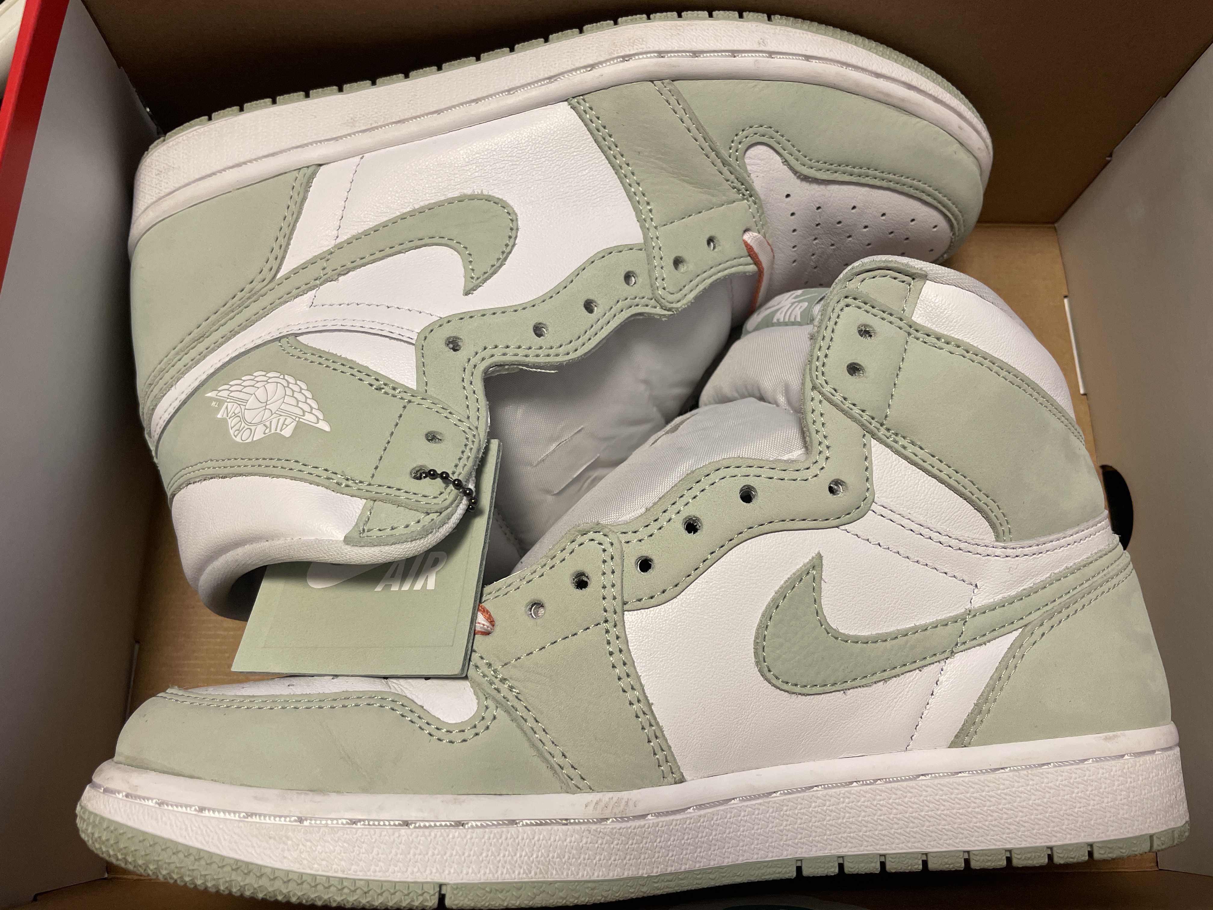 Nike Women's Air Jordan 1 High OG "Seafoam"