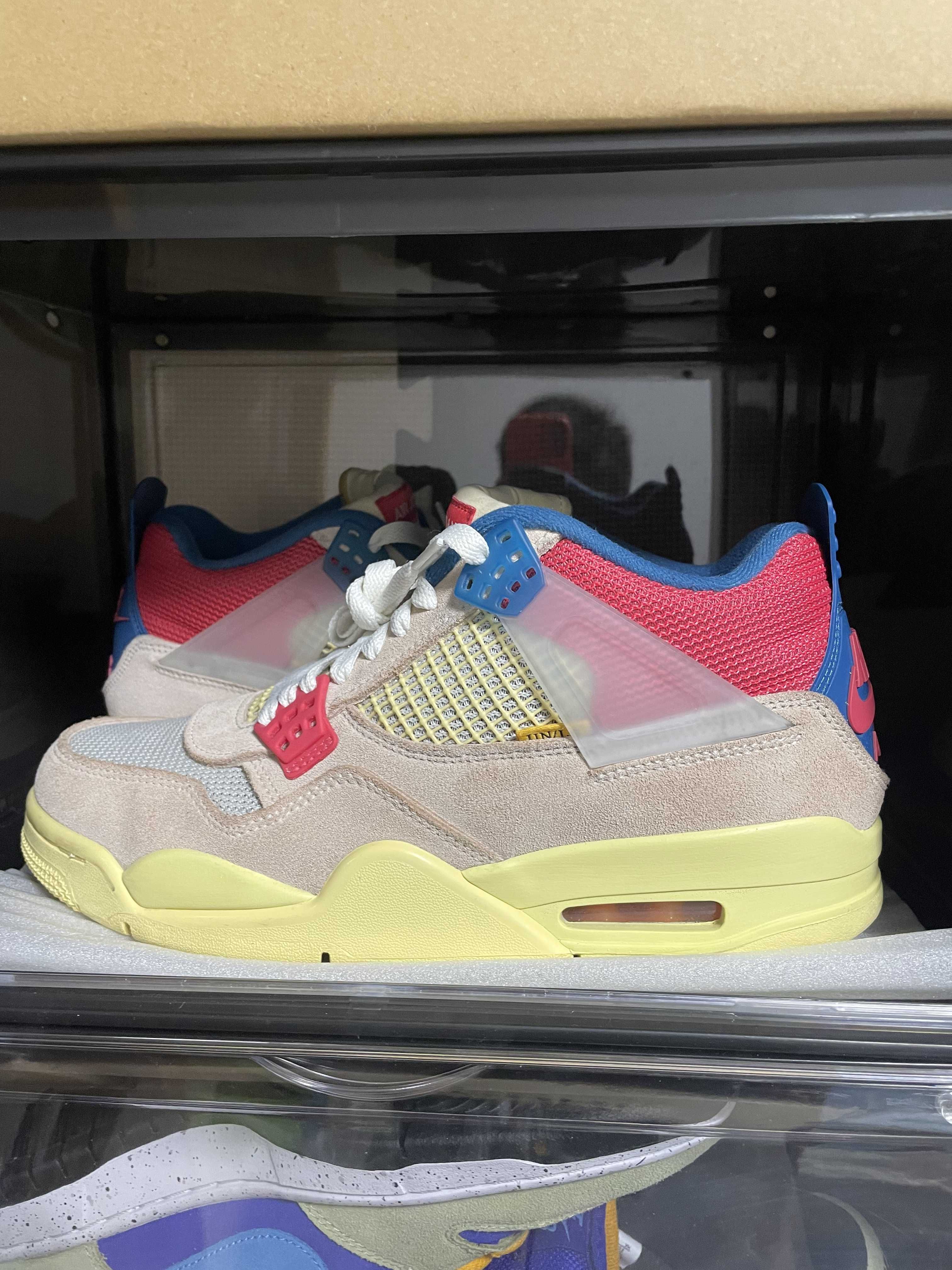 UNION × Nike Air Jordan 4 SP "Guava Ice/Light Fusion Red"