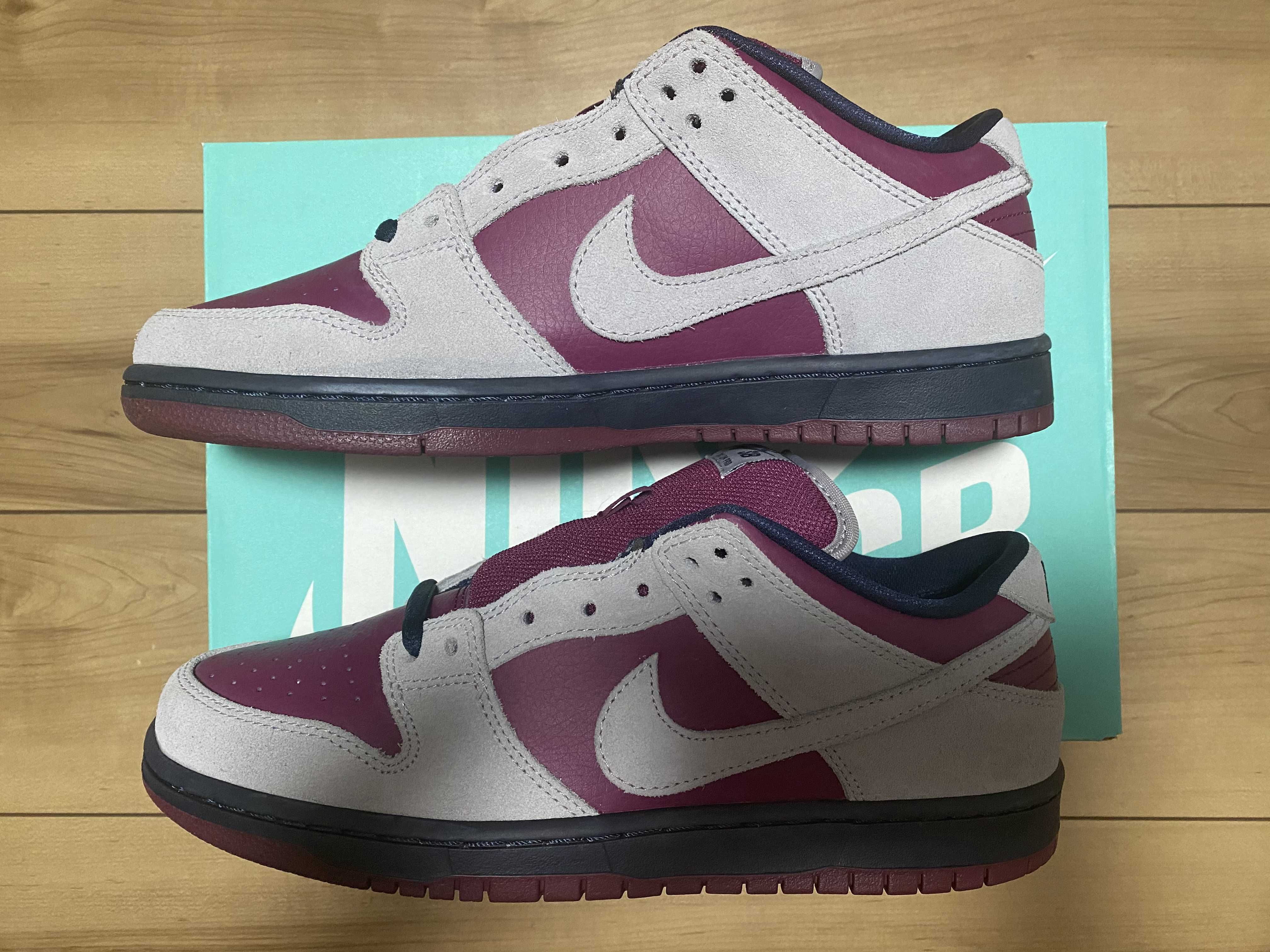 Nike SB Dunk Low Pro "Burgundy/Grey"