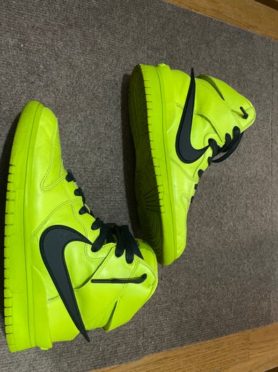 AMBUSH × NIKE DUNK HIGH "FLASH LIME"