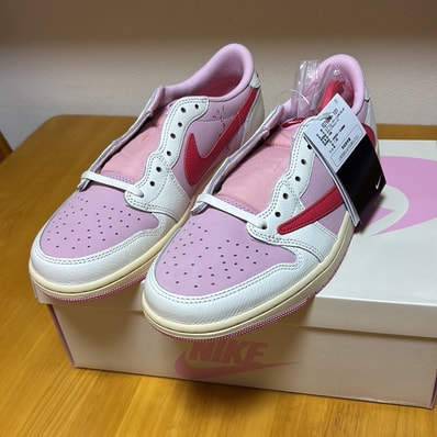 Travis Scott × Nike Air Jordan 1 Retro Low OG "Sail/Tropical Pink"