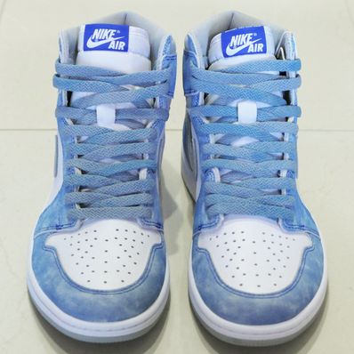 Nike Air Jordan 1 High OG "Hyper Royal"