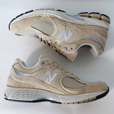 New Balance 2002R "Khaki/Silver"