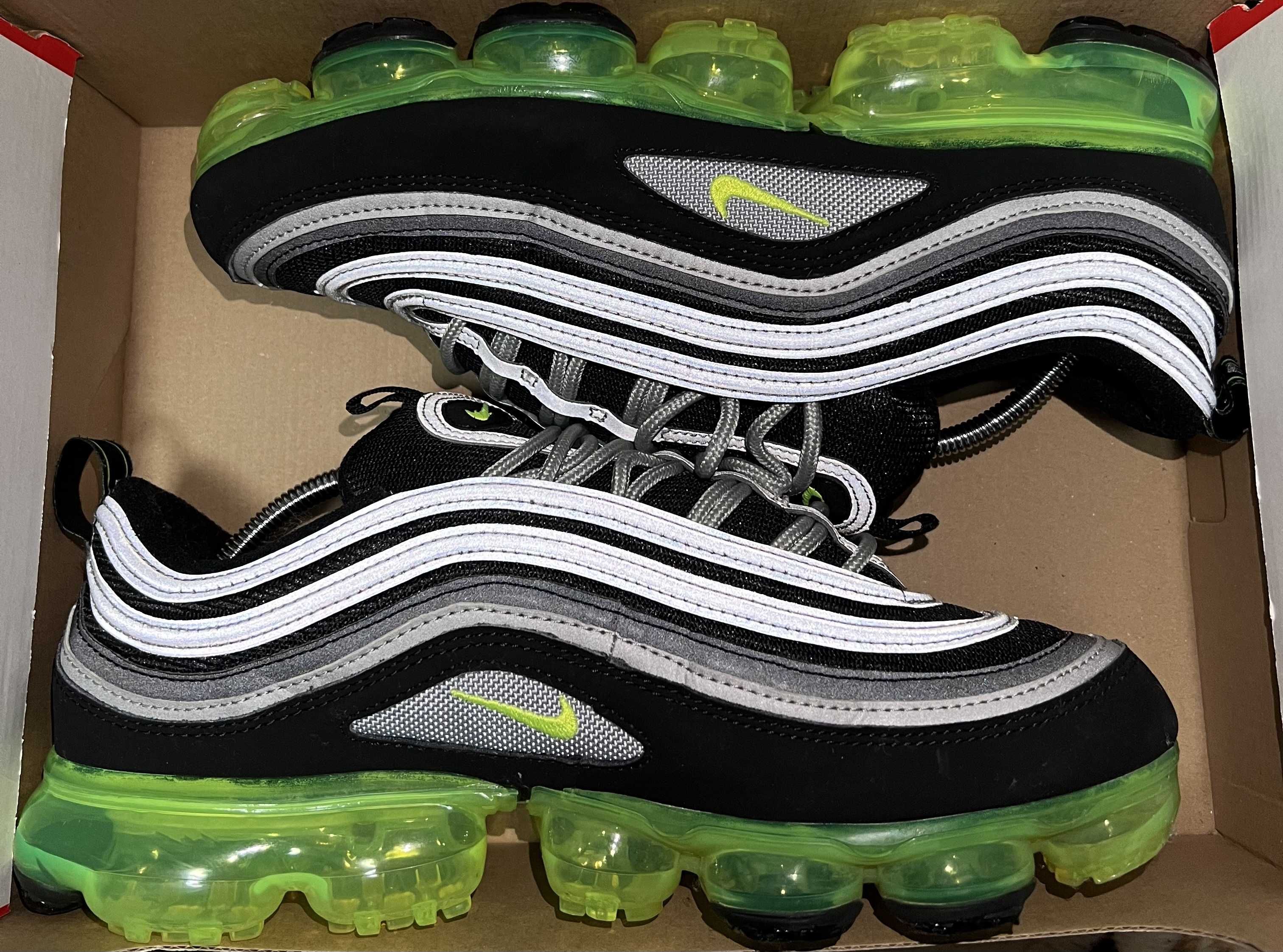 Nike Air Vapormax '97 "Black/Volt-Metallic Silver"