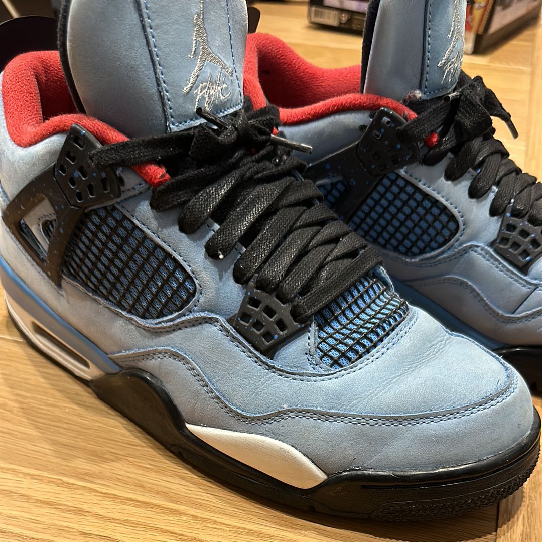 Travis Scott × Nike Air Jordan 4 Retro Cactus Jack "University Blue"