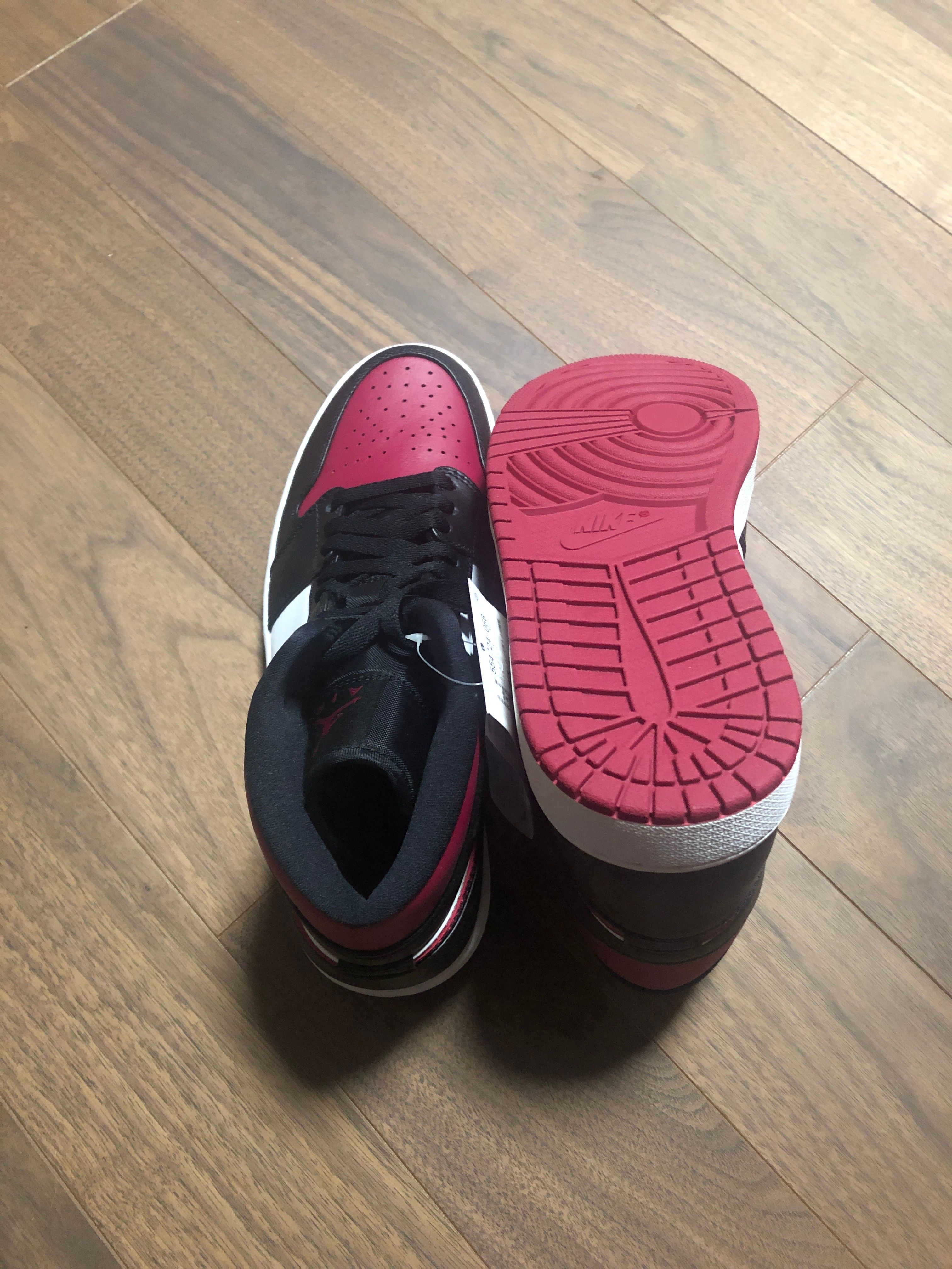 NIKE AIR JORDAN 1 MID "BLACK/RED/WHITE"