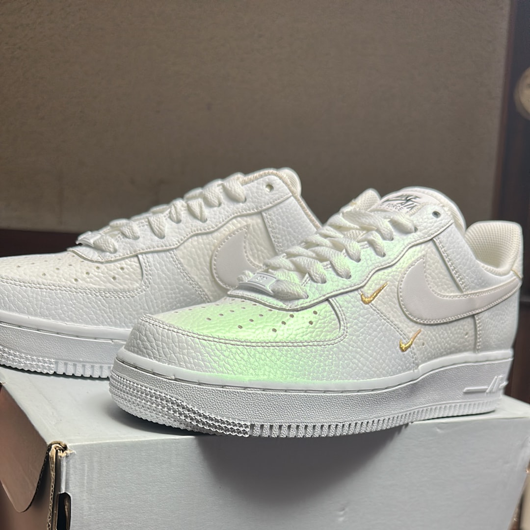 Nike Women's Air Force 1 Low 07 Essential "White/White"