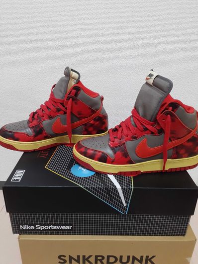 Nike Dunk High "Red Acid Wash"