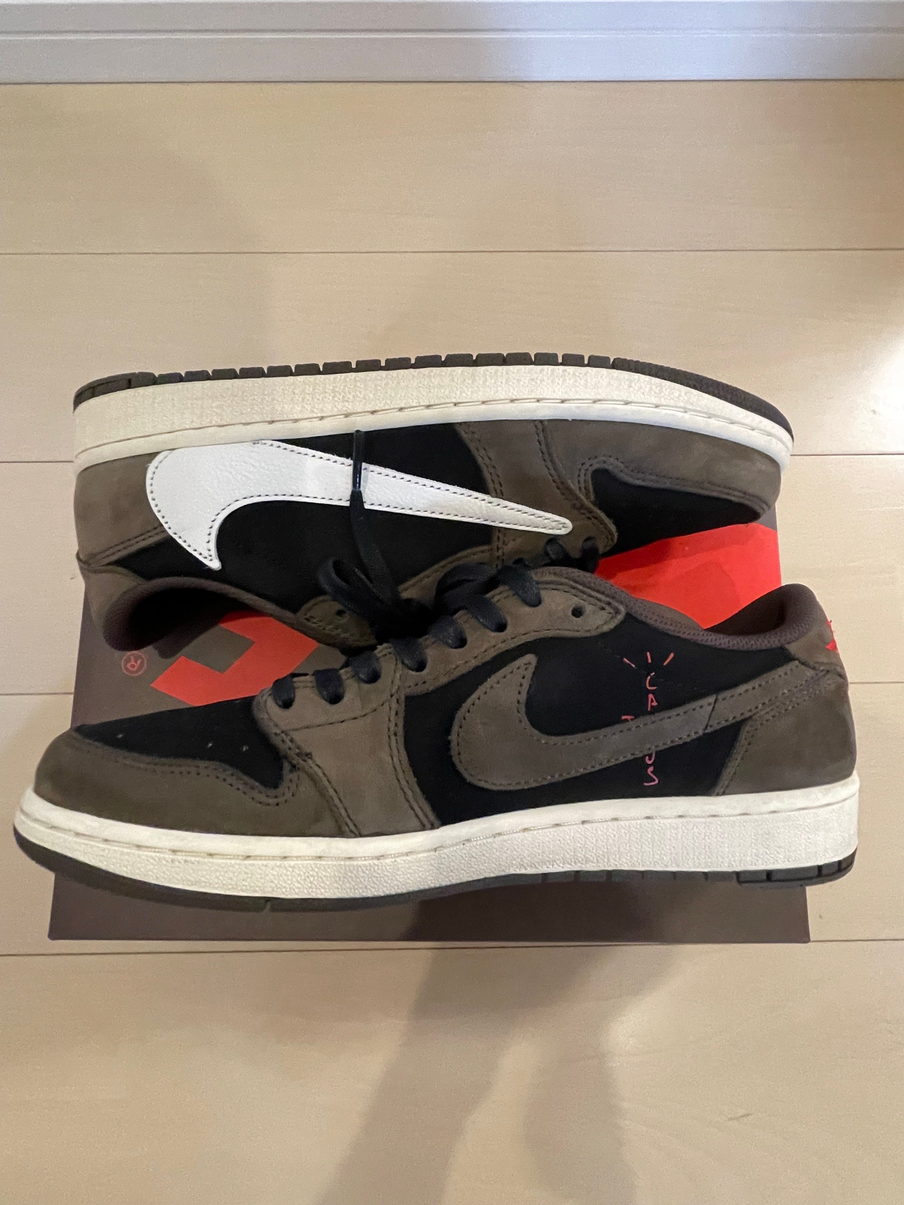 Travis Scott × Nike Air Jordan 1 Low OG SP-T  "Black/Dark Mocha"