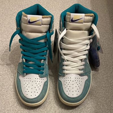 Nike Air Jordan 1 Retro High OG "Turbo Green"