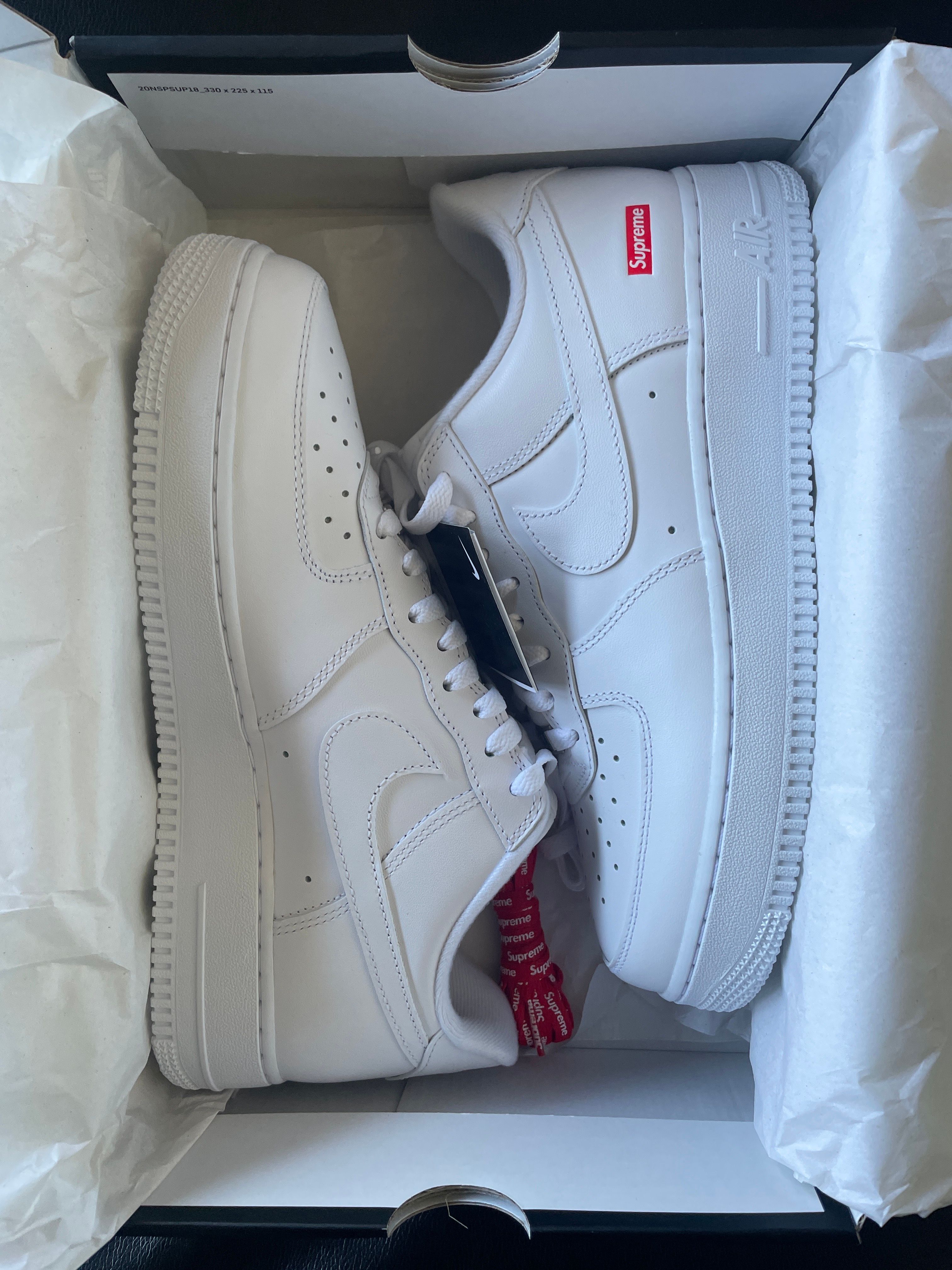Supreme × Nike Air Force 1 Low "White"
