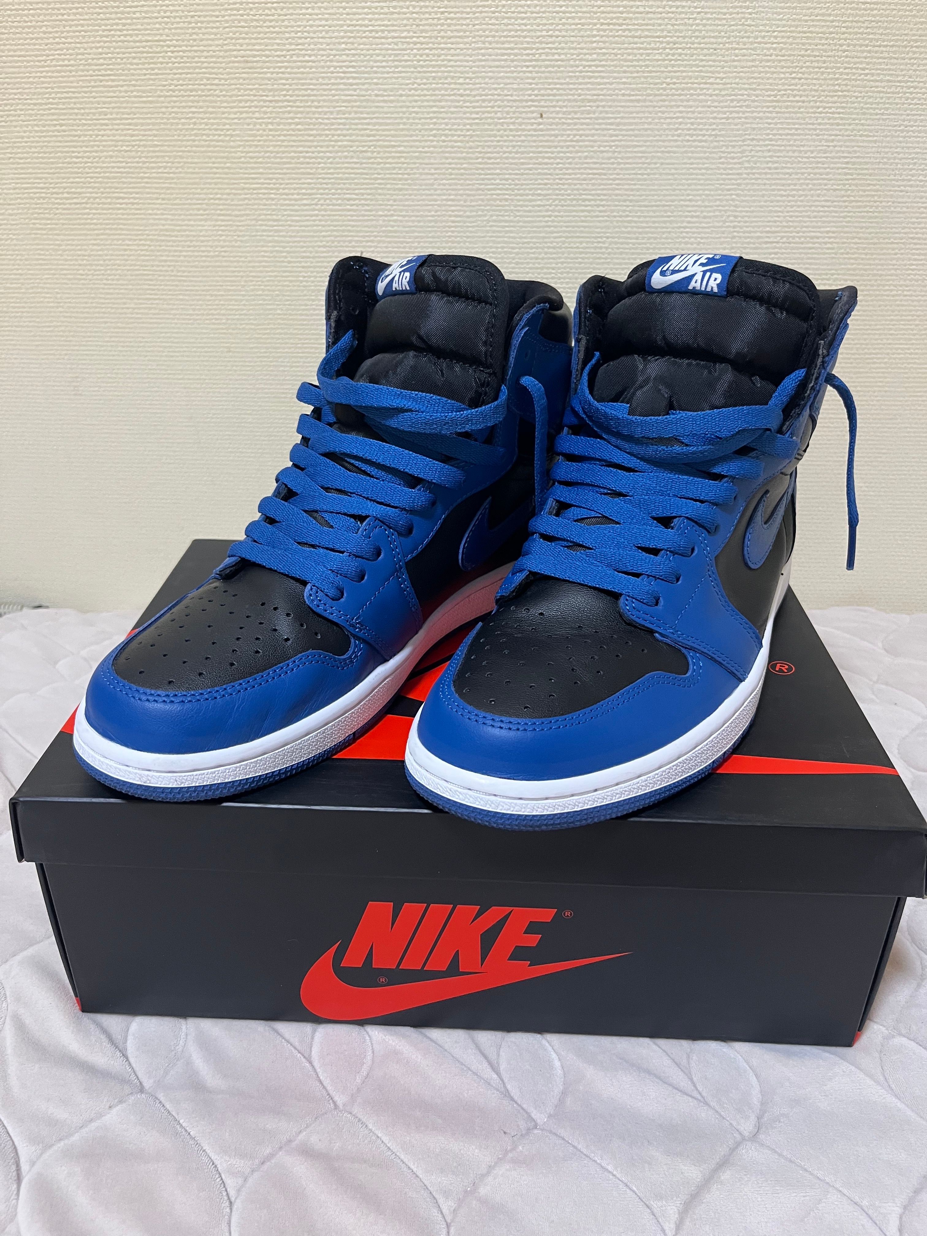 Nike Air Jordan 1 Retro High OG "Dark Marina Blue"
