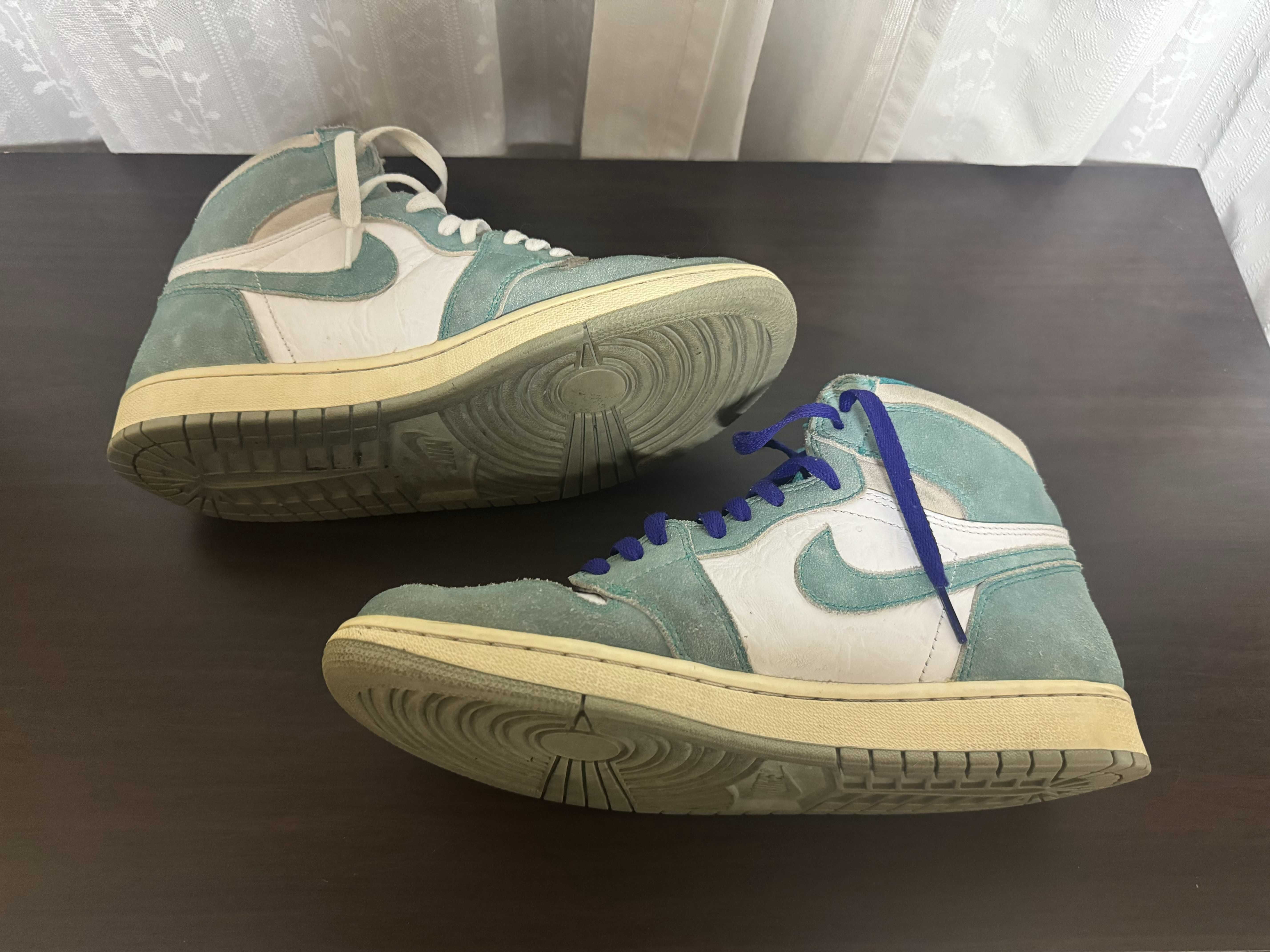 Nike Air Jordan 1 Retro High OG "Turbo Green"