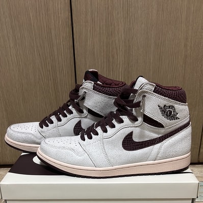 A Ma Maniere × Nike Air Jordan 1 Retro High OG "Sail and Burgundy"