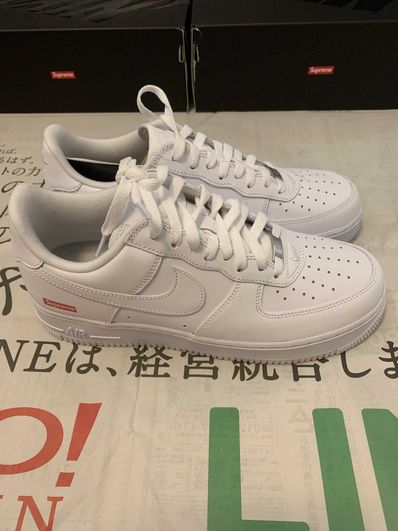 Supreme × Nike Air Force 1 Low "White"