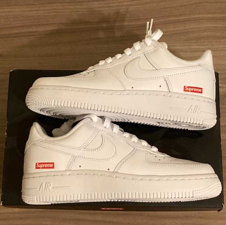 Supreme × Nike Air Force 1 Low "White"