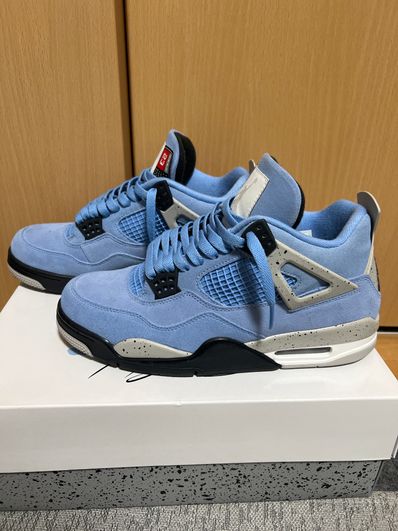 Nike Air Jordan 4 "University Blue"