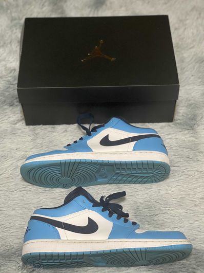 Nike Air Jordan 1 Low "University Blue"