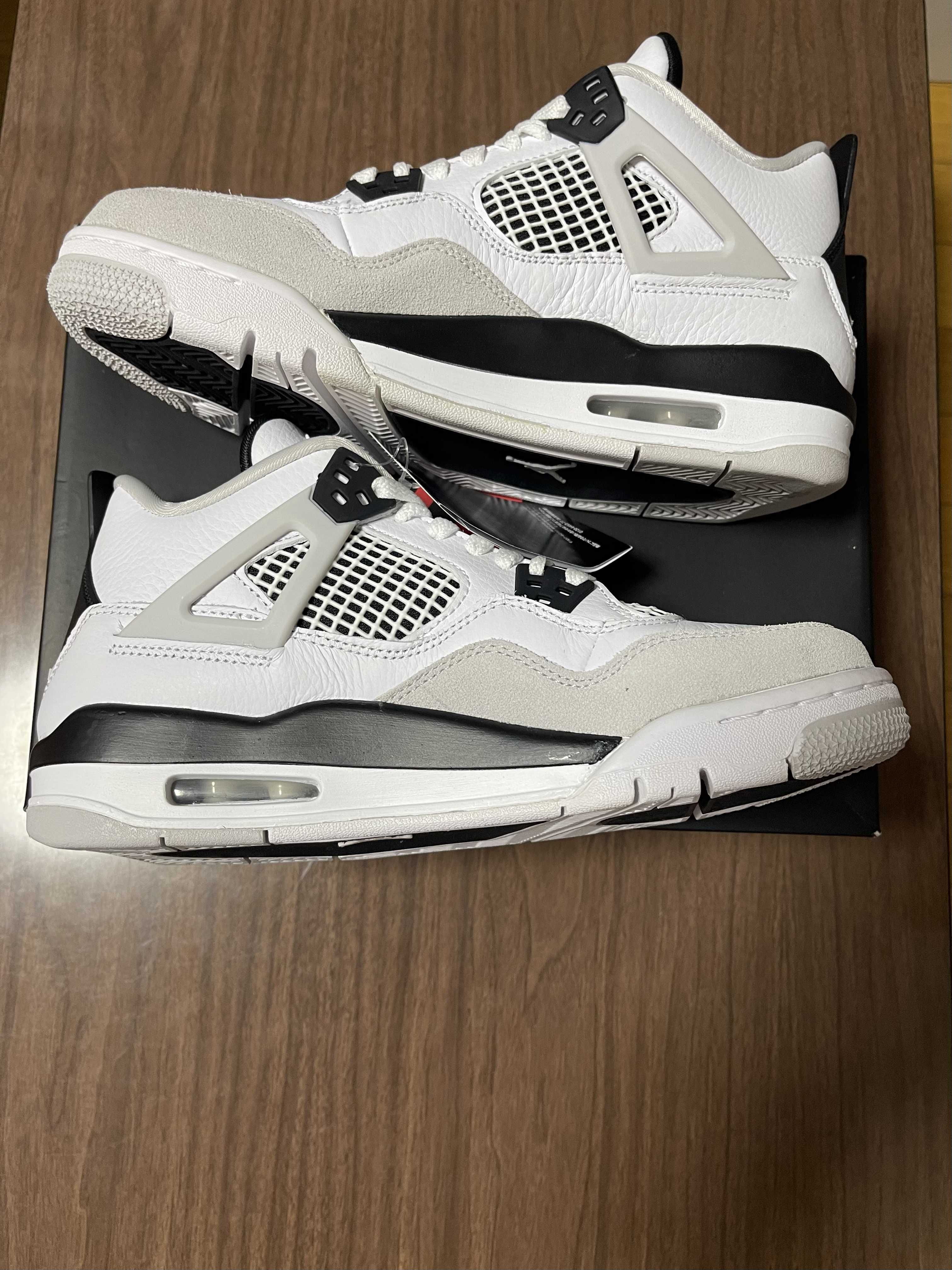 Nike GS Air Jordan 4 "Military Black"