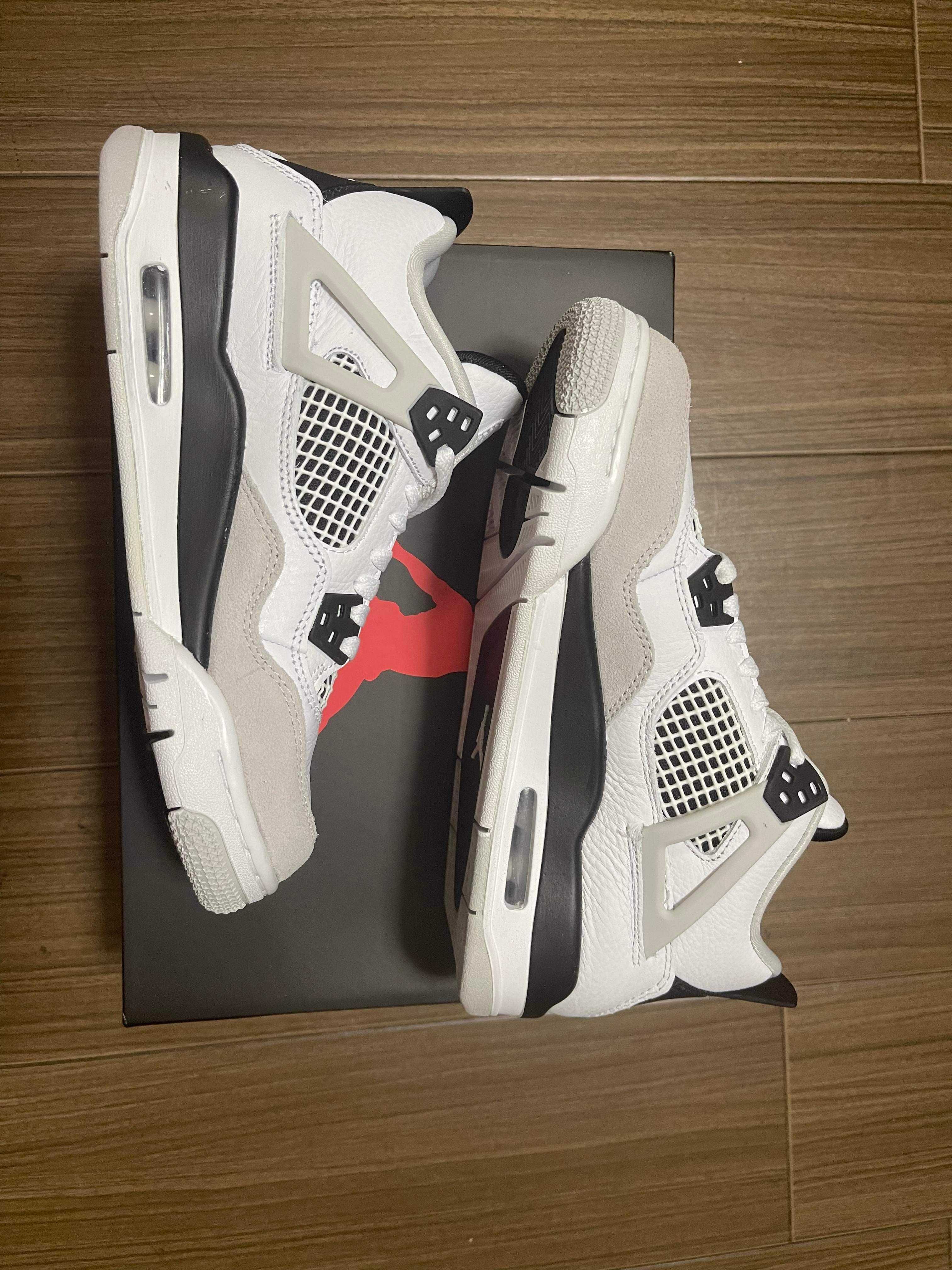 Nike GS Air Jordan 4 "Military Black"