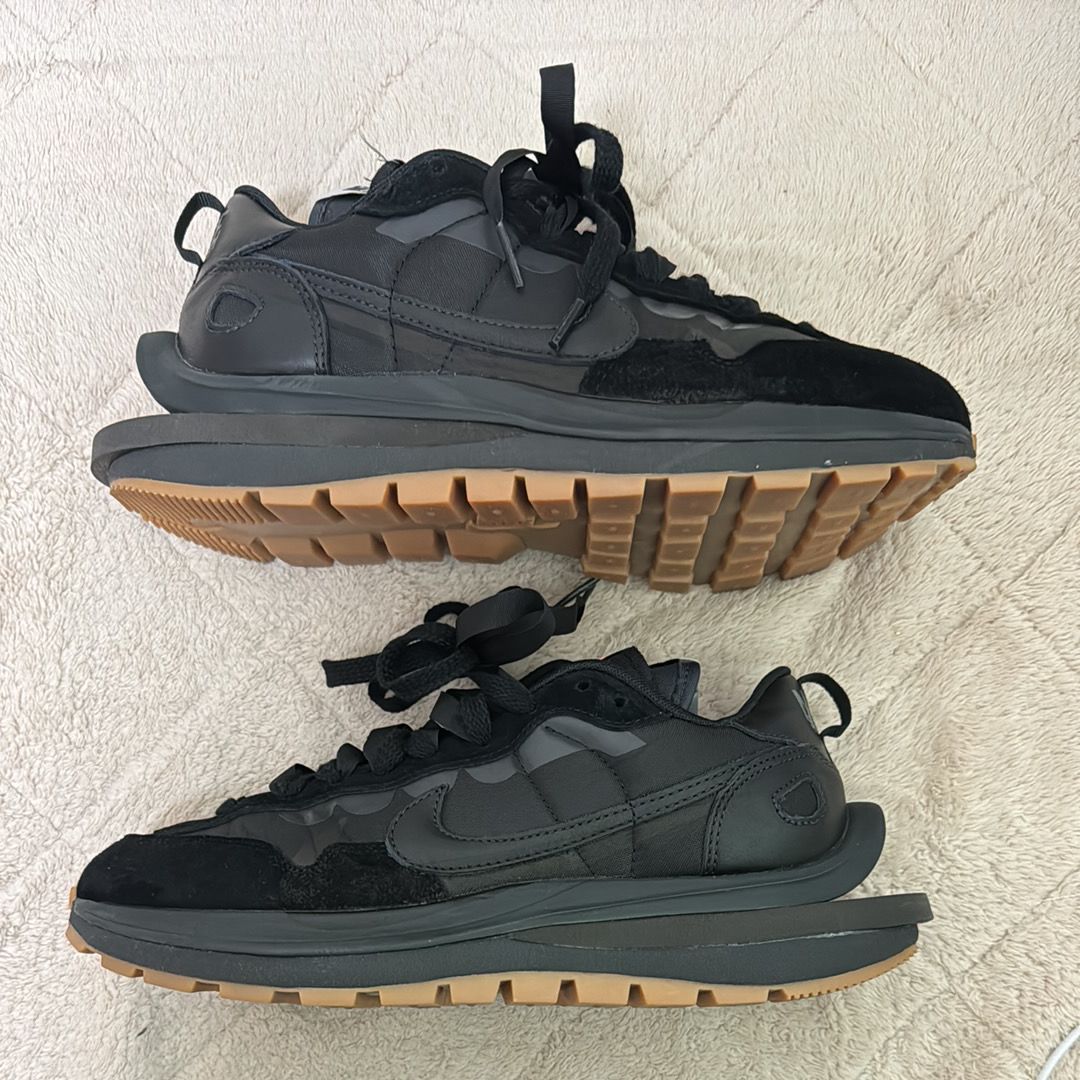 sacai × Nike VaporWaffle "Black Gum"