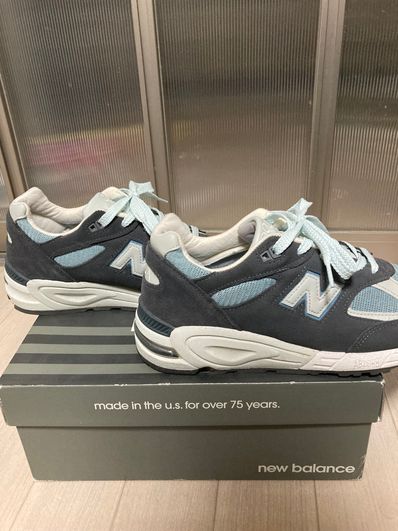 KITH Ronnie Fieg × New Balance 990V2 "Steel Blue"