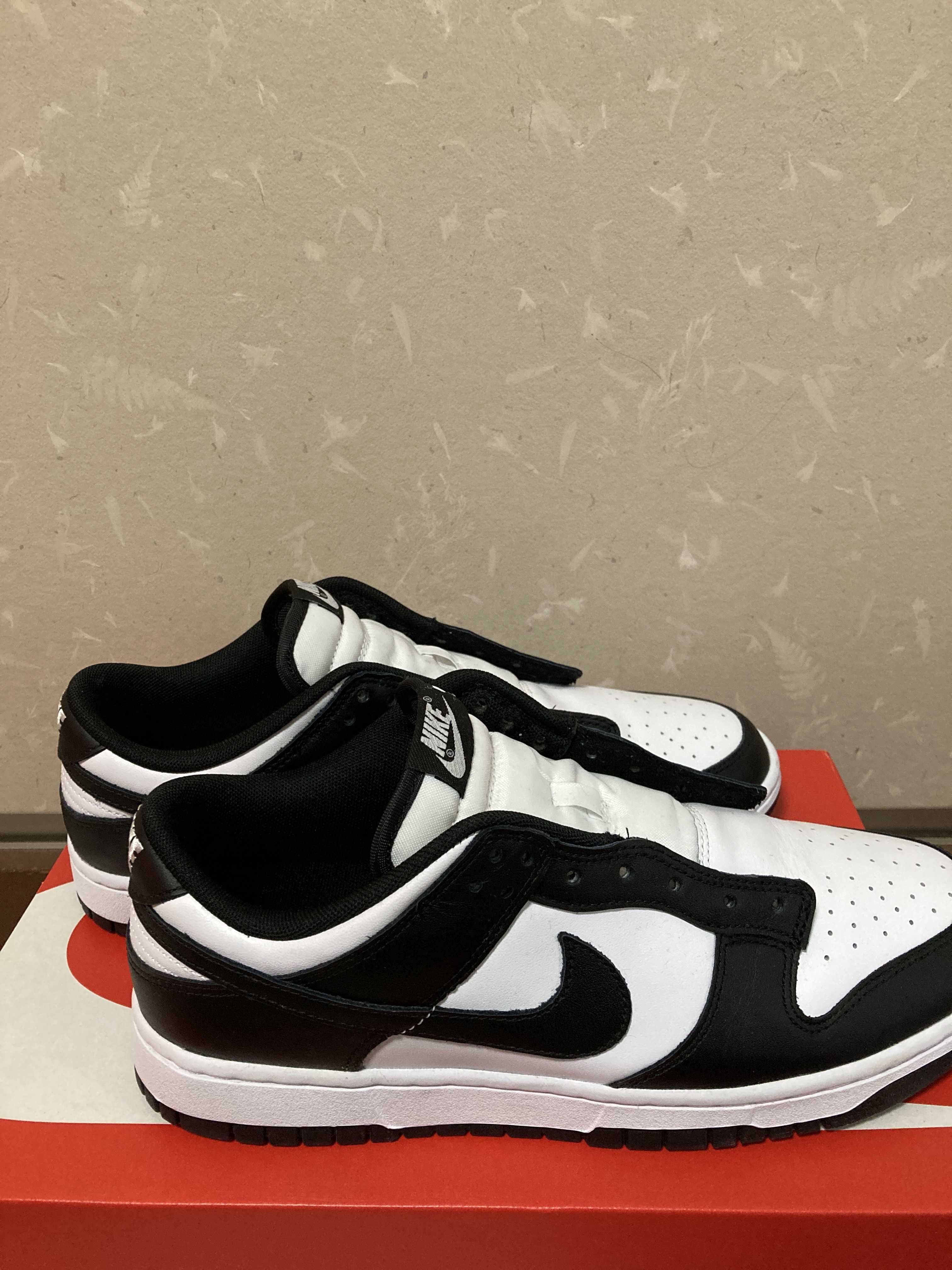 Nike Dunk Low Retro "Panda/White/Black"